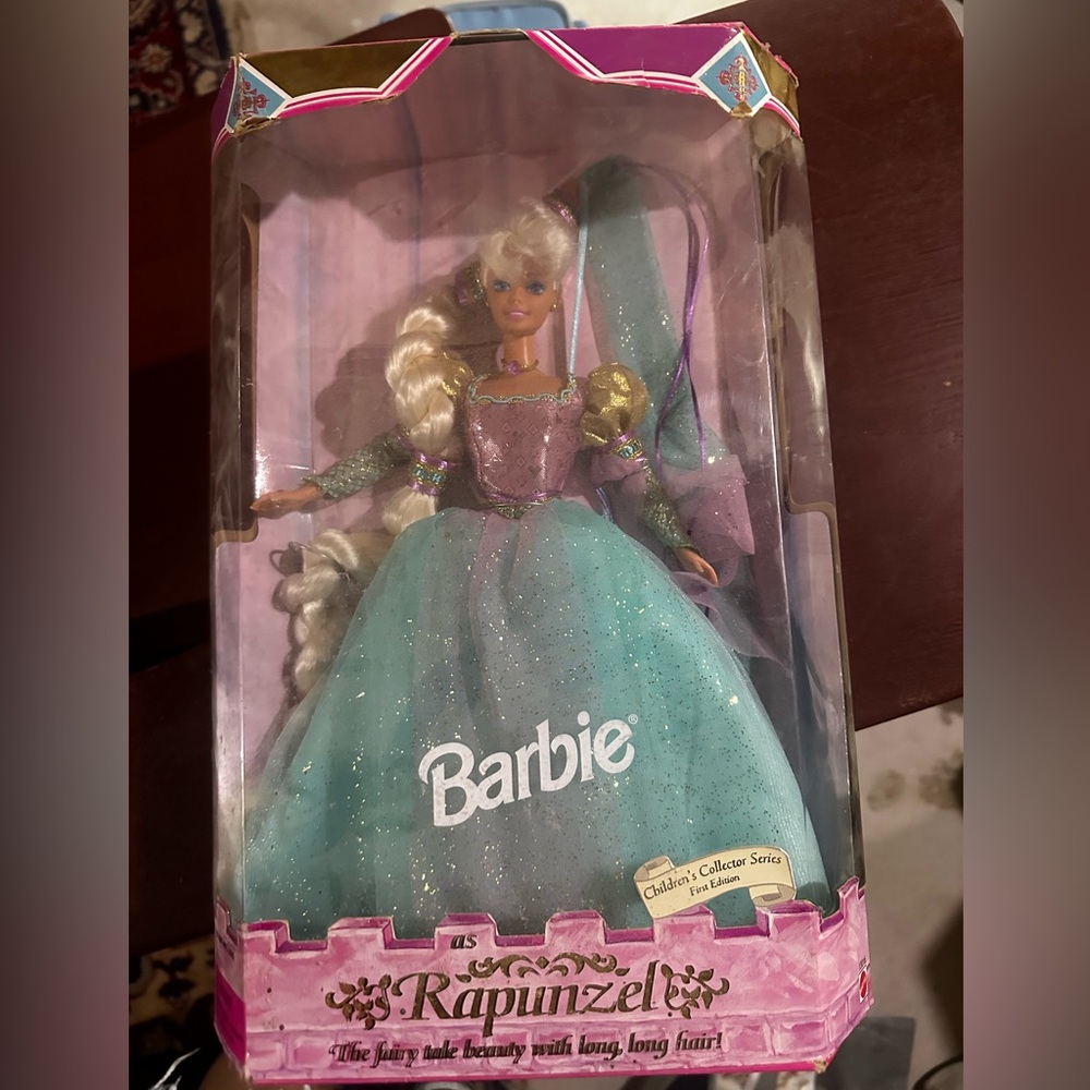 Rapunzel Barbie Children's Collector 1st Edition 1994 - Picture 13 of 13